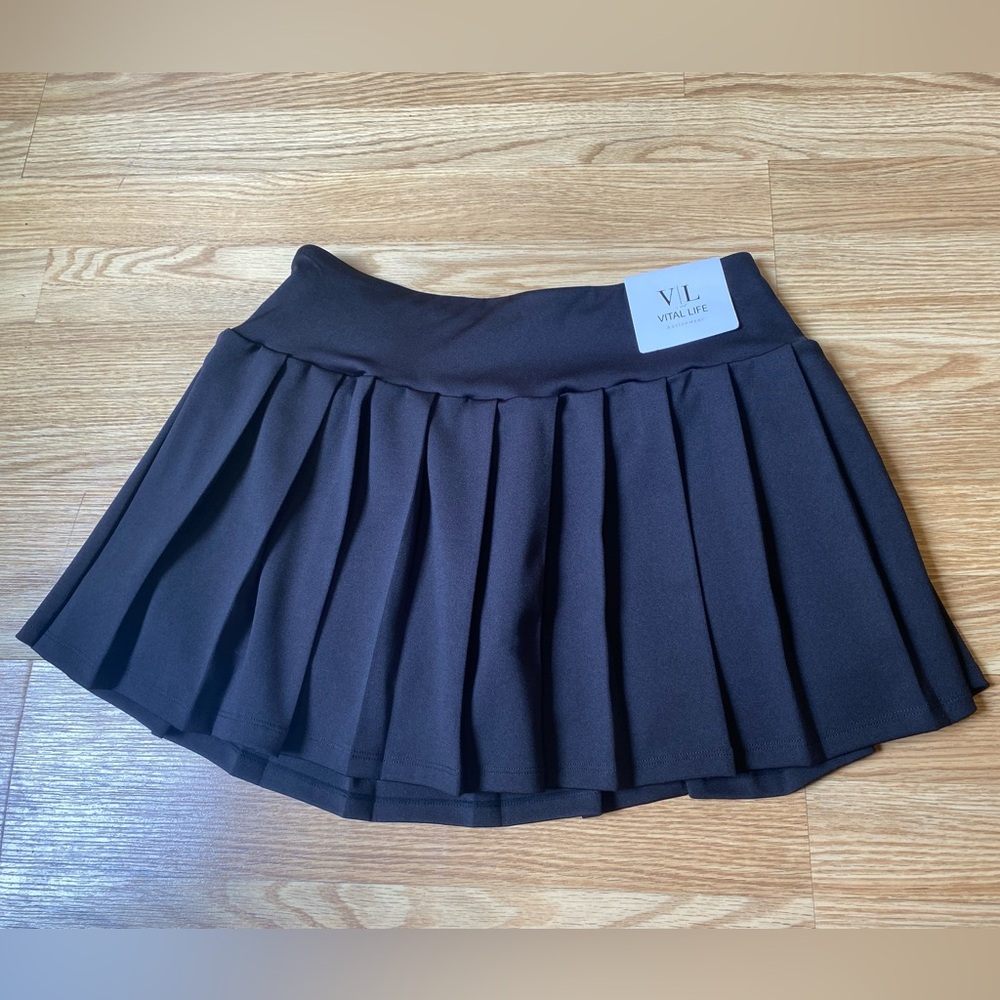 NWT! Athletic tennis skirt with shorts. Pleated. Size L - Picture 4 of 9